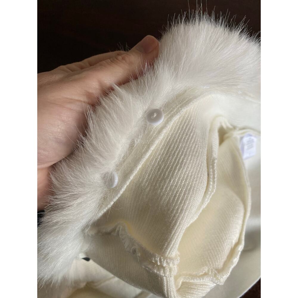 Akira Lux Faux Fur Trim Bolero Sweat White Large Ultra Crop - Picture 6 of 6